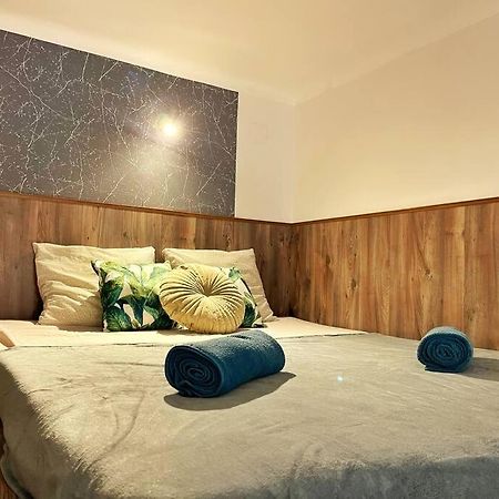 Bp Central Stylish Flats Budapest Eksteriør billede