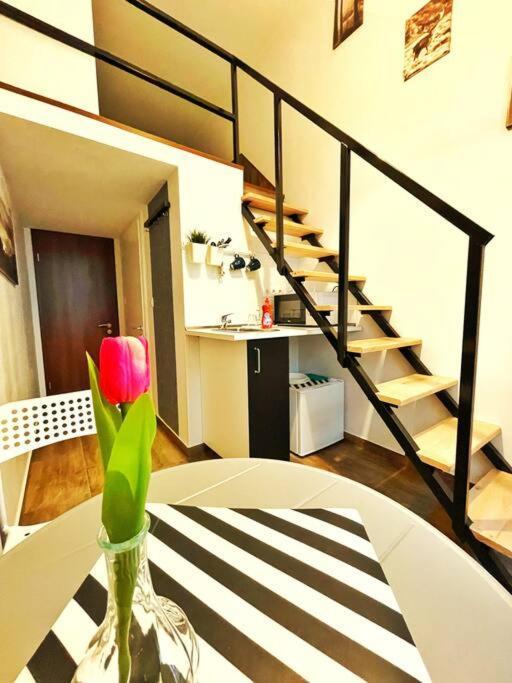 Bp Central Stylish Flats Budapest Eksteriør billede