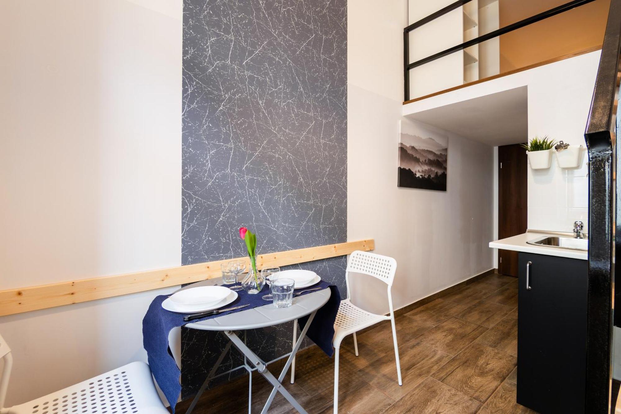 Bp Central Stylish Flats Budapest Eksteriør billede